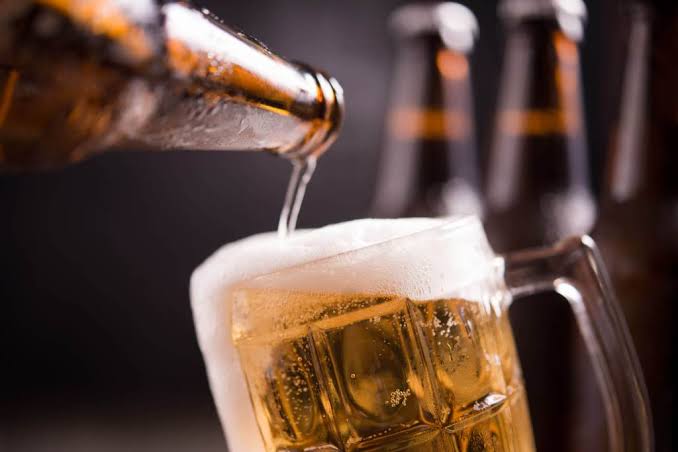 Álcool e testosterona: o que a cerveja diária faz com ele